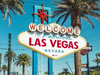 空港からホテルへの送迎＋市内観光（一箇所）組み合わせツアー